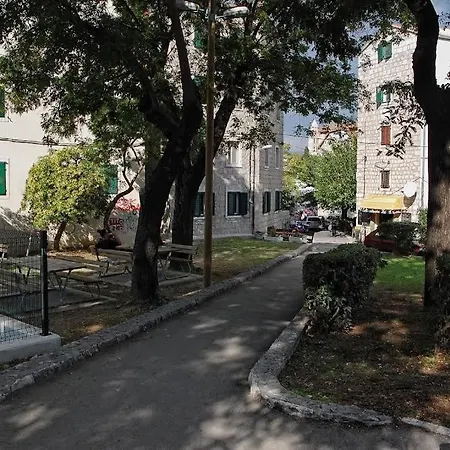 Sretna Apartment Split