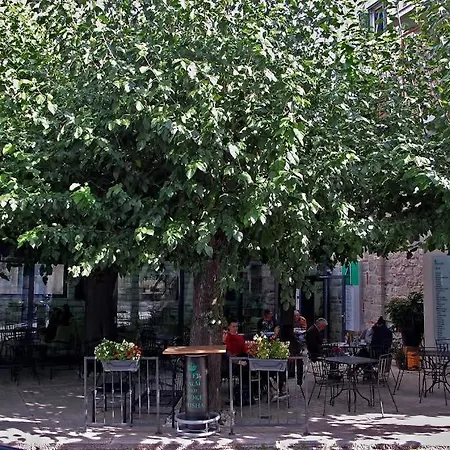 Sretna Apartment